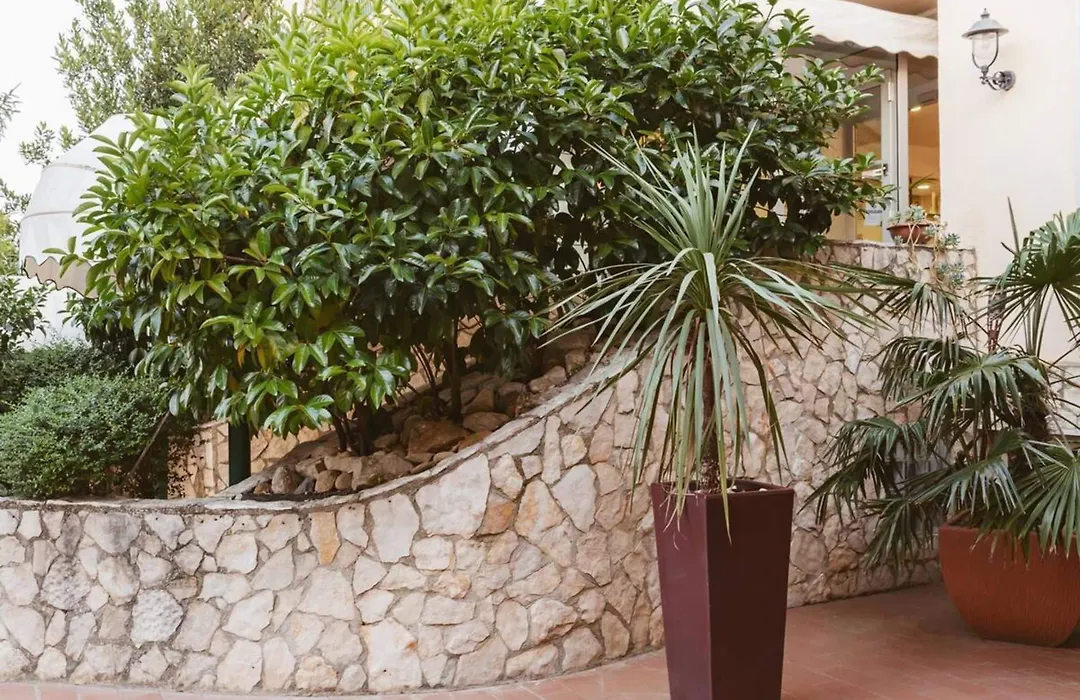 Hotel Villa Del Sorriso-1